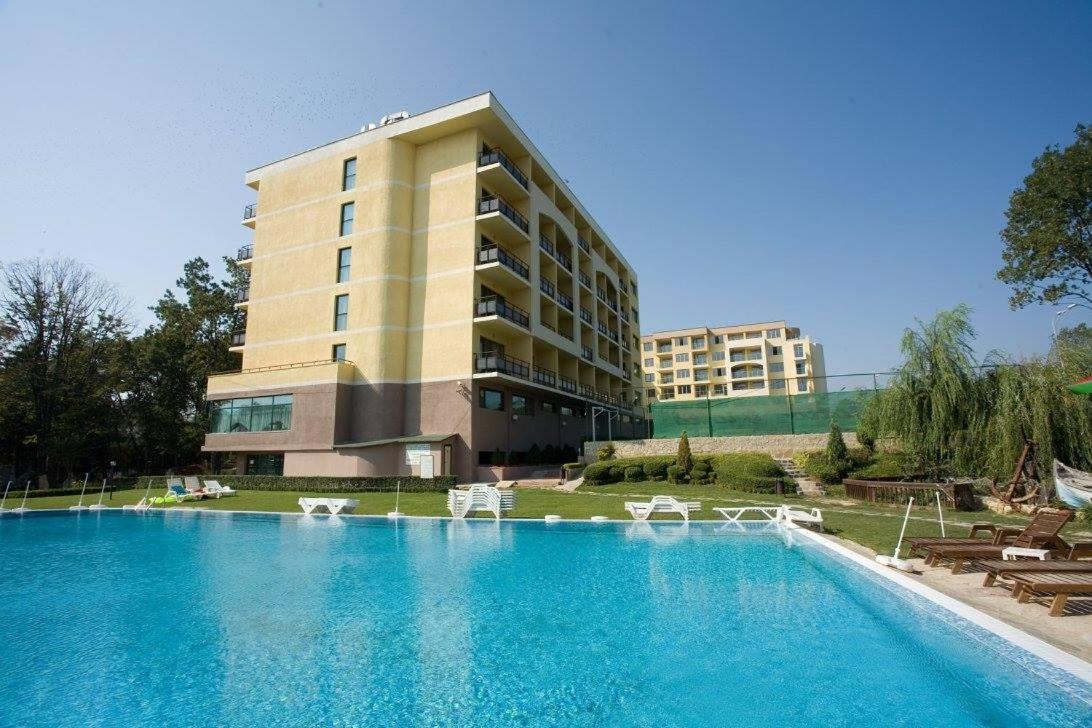 Studio In Sveta Elena Complex Mineral Pool & Spa! Saints Constantine and Helena Exterior foto